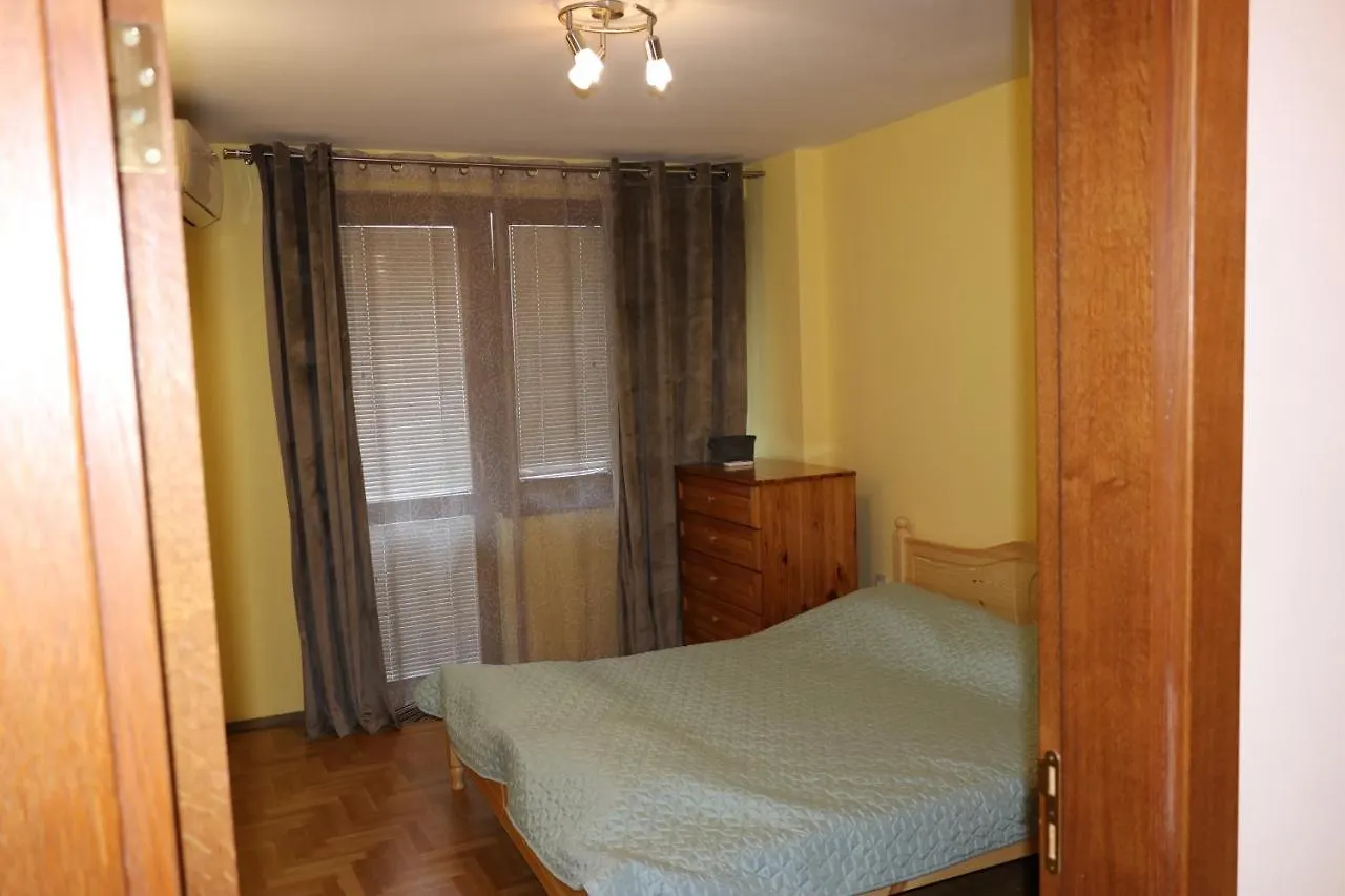 Apartment Moni Varna
