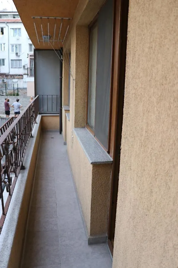 Apartment Moni Varna